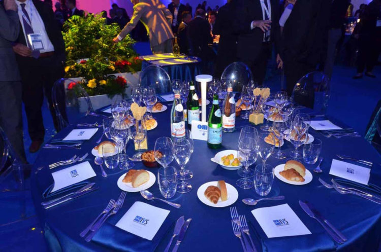 ivs_2019_gala-dinner5-1030×682