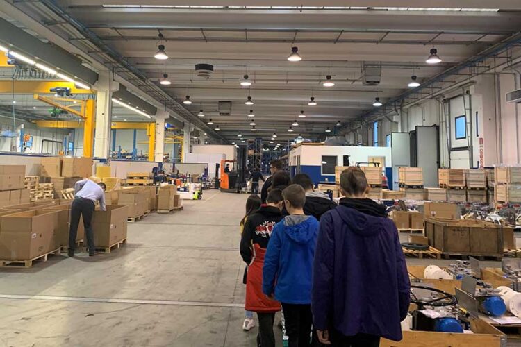 ivs-factory-visit3